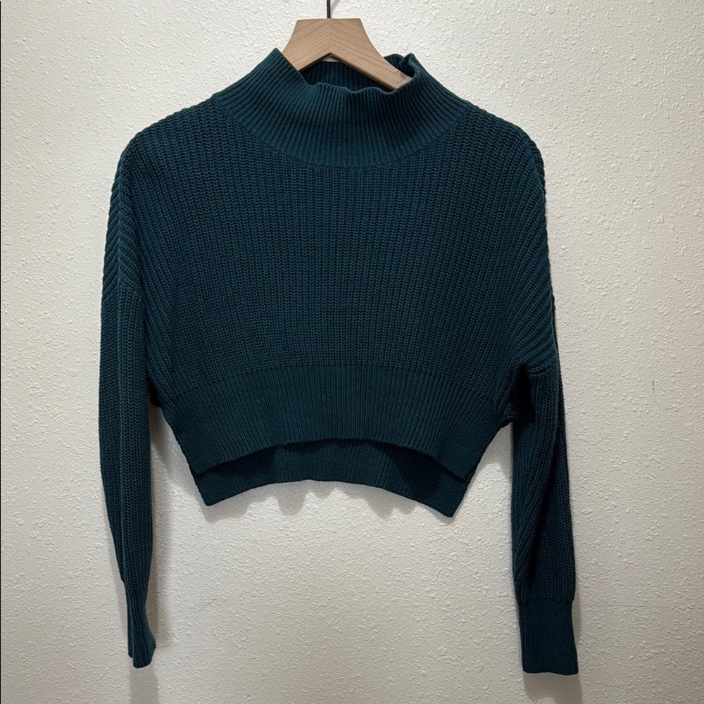 Silence + Noise Cropped Sweater, Size S